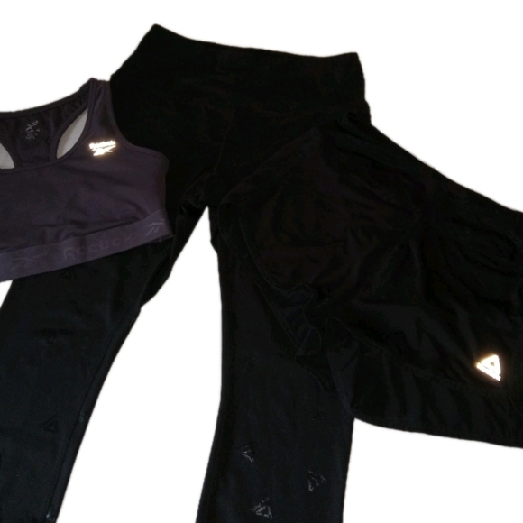 Reebok 3 Pc Bundle Capri Leggings, Shorts & Sports Bra Medium - Picture 2 of 16